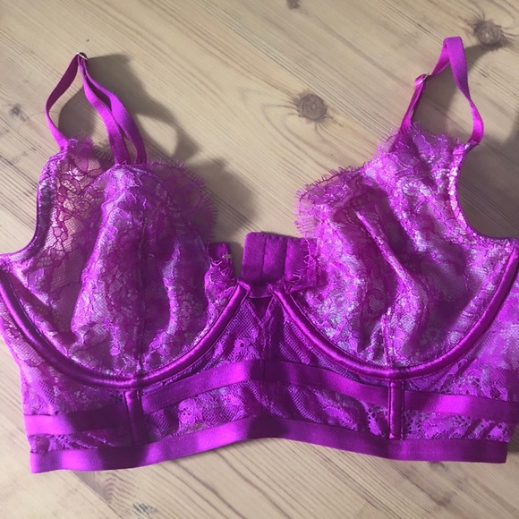 Victoria's Secret Other - Victoria’s Secret bra, 34D Victoria's Secret Other - Victoria’s Secret bra, 34D